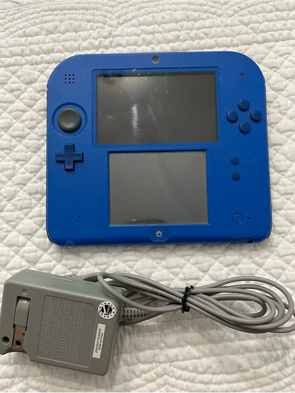 Nintendo 2DS Game console W/Homebrew